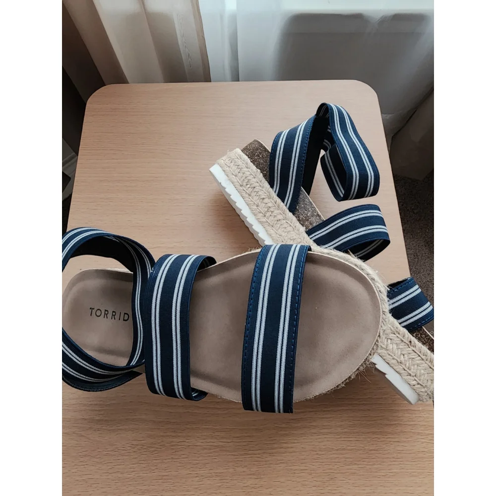 Torrid Women Cushion Elastic Navy White Stripe Espadrille  Platform SZ 9 WIDE